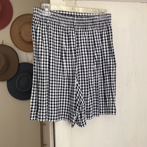 David Hollis - Picture 5 of 7